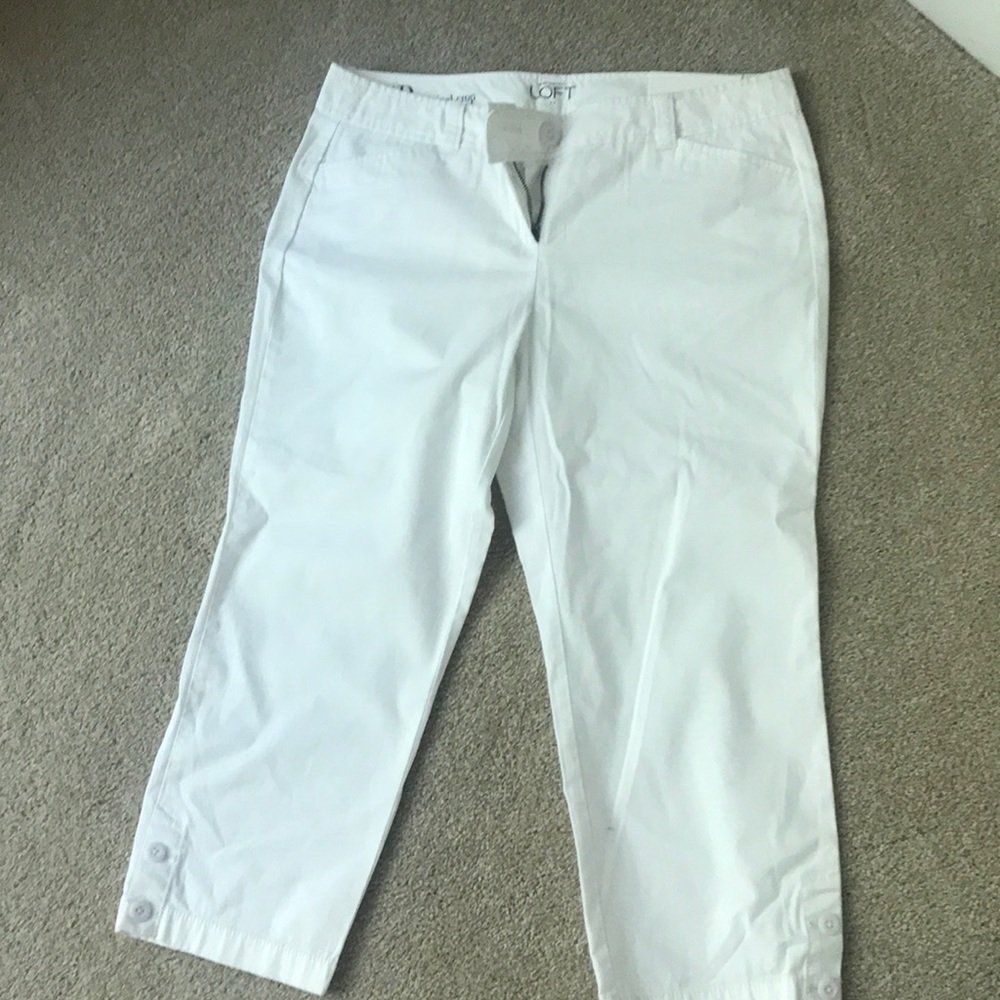Ann Taylor LOFT White Crop Pants